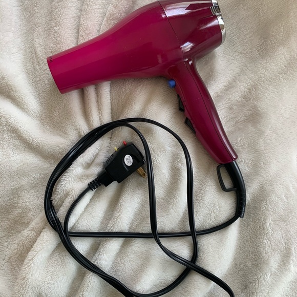 InfinitiPro Blow Dryer by Conair - Picture 4 of 4
